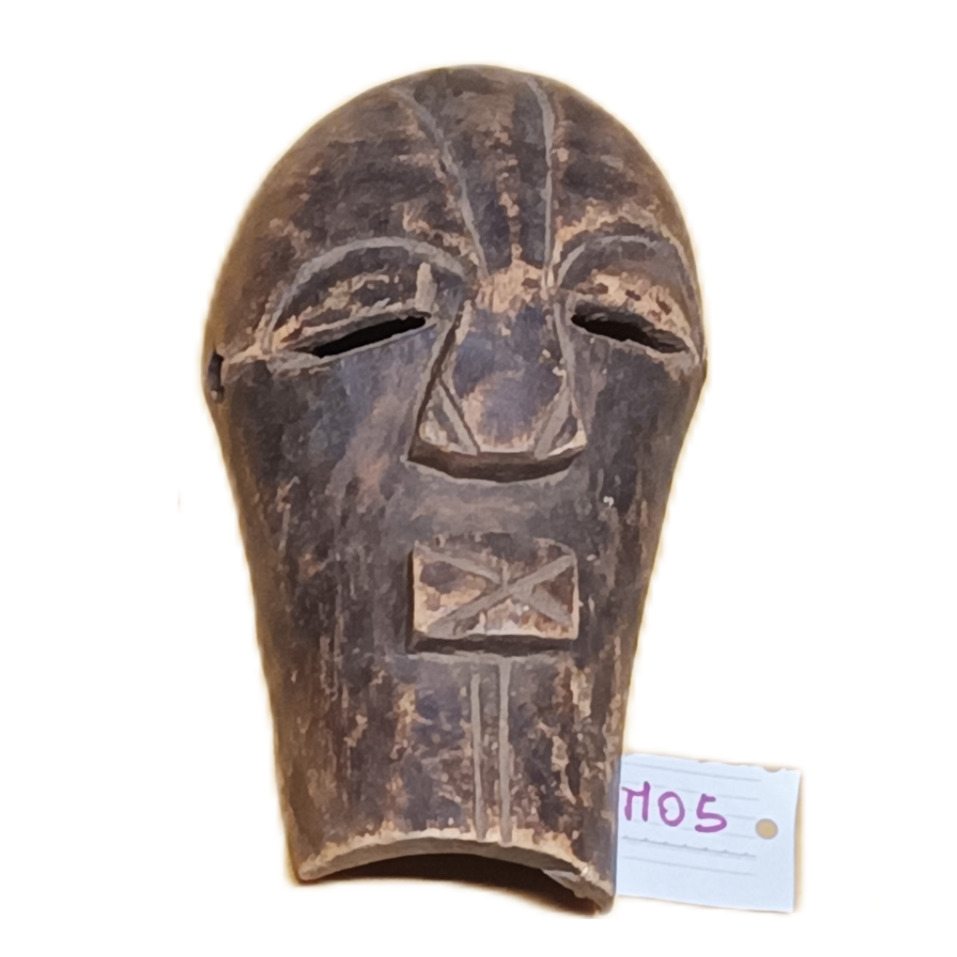 M05 Maschera cerimoniale africana in legno