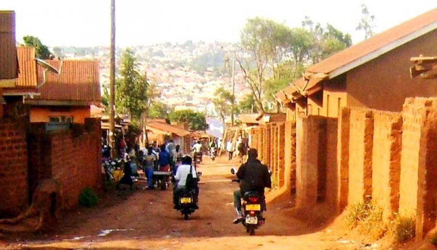 Una nuova sartoria nello slum di Kireka, in Uganda