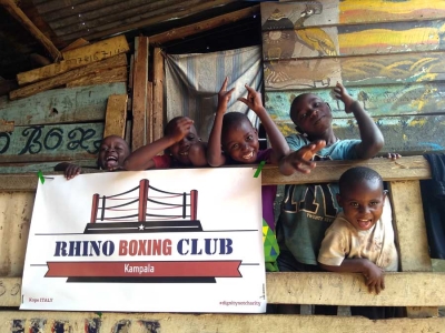 Uganda boxing: un pugno alla miseria!